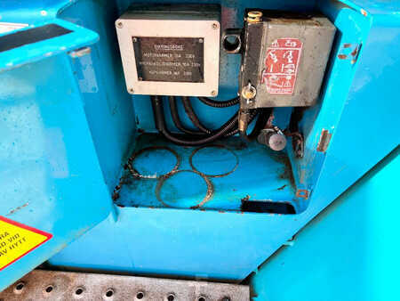 Empilhador diesel 1998  SMV Konecranes SL 10-600 A + extra counterweight 12t. capacity (24)