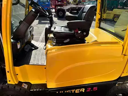 Eléctrico - 4 rodas 2019  Hyster J 2.5 XN 2500 kg E- heftruck (7)