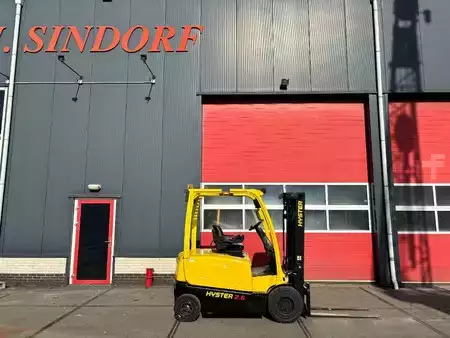 Eléctrico - 4 rodas 2014  Hyster J 2.5 XN 2500kg E- heftruck (1)