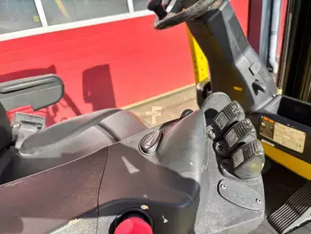 Eléctrico - 4 rodas 2014  Hyster J 2.5 XN 2500kg E- heftruck (10)
