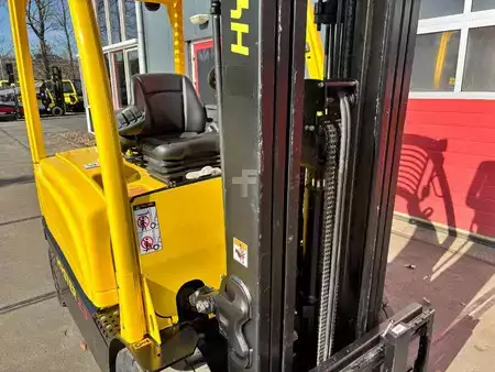 Eléctrico - 4 rodas 2014  Hyster J 2.5 XN 2500kg E- heftruck (14)