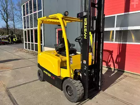 Eléctrico - 4 rodas 2014  Hyster J 2.5 XN 2500kg E- heftruck (18)