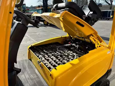 Eléctrico - 4 rodas 2014  Hyster J 2.5 XN 2500kg E- heftruck (23)