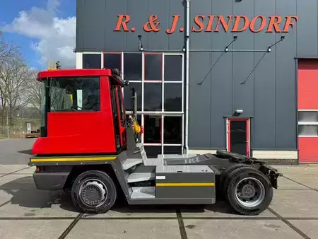 Terminaltraktor 2011  Terberg RT 223 (1)