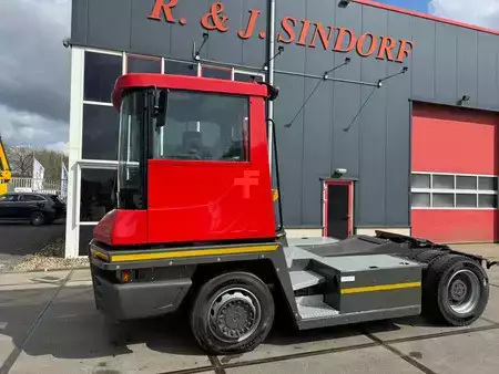 Terminaltraktor 2011  Terberg RT 223 (2)