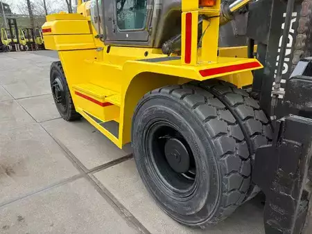 Chariots élévateurs diesel 2014  Hyundai 130 D-7 A (13)