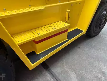 Chariots élévateurs diesel 2014  Hyundai 130 D-7 A (21)