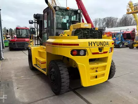 Chariots élévateurs diesel 2014  Hyundai 130 D-7 A (4)