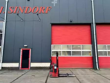 Apilador eléctrico 2004  Sichelschmidt D 412 ASM 1250 kg stapelaar (1)