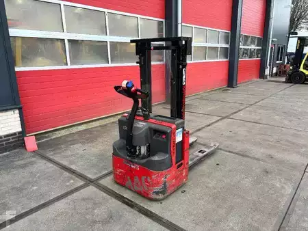 Apilador eléctrico 2004  Sichelschmidt D 412 ASM 1250 kg stapelaar (2)