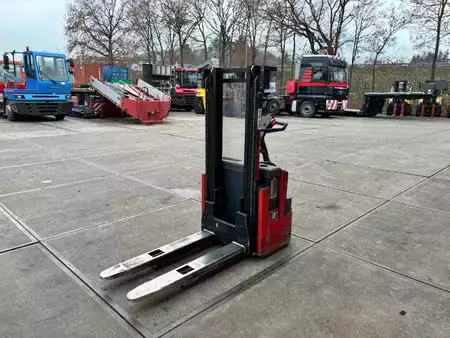 Apilador eléctrico 2004  Sichelschmidt D 412 ASM 1250 kg stapelaar (4)