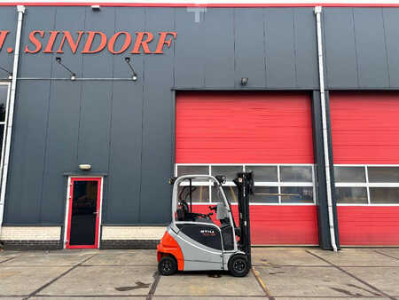 Eléctrico - 4 rodas 2014  Still RX 20-20 2000kg TIPLO / Sideshift (13)