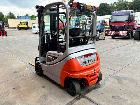 Eléctrico - 4 rodas 2014  Still RX 20-20 2000kg TIPLO / Sideshift (6)