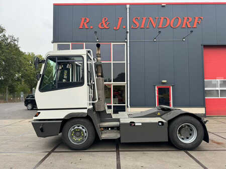 Trator de terminal 2019 Terberg YT182 (1)