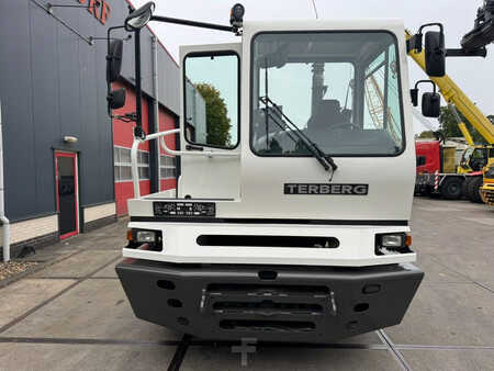Tracteurs à bagages 2019  Terberg YT182 (5)