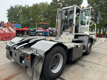 Tracteurs à bagages 2019  Terberg YT182 (9)