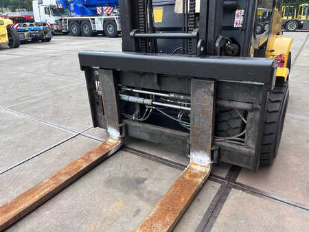 Diesel gaffeltruck 2014  Yale GDP70VX 7000 kg heftruck (9) 