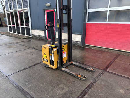 Ledstaplare gå 1997  CAT Lift Trucks NS1400P 1400kg Stapelaar (8)