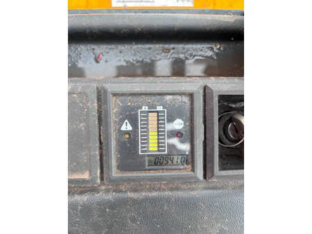 Stacker de condutor em pé 2002  Jungheinrich WP 12S (12)