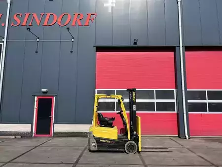 Carrelli elettrici 3 ruote 2015  Hyster J 2.00 XNT (1)