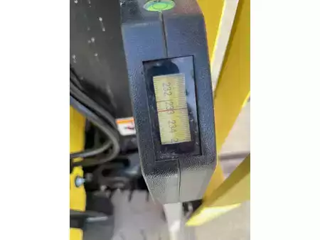 Carrelli elettrici 3 ruote 2015  Hyster J 2.00 XNT (16)