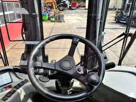 Wózki widłowe diesel 2002  SMV Konecranes SL 12-600 A (15)