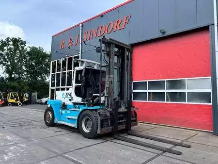 Wózki widłowe diesel 2002  SMV Konecranes SL 12-600 A (2)