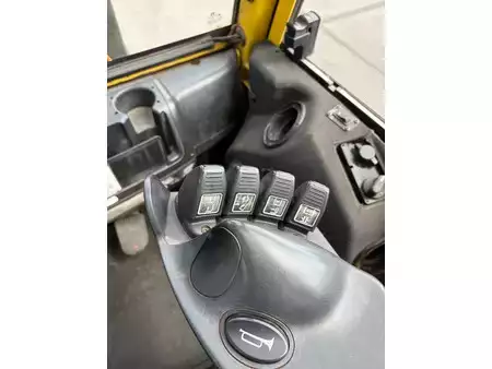 Carretilla elevadora diésel 2019  Hyster H 4.00 FT (13)