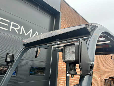 Eléctrico - 4 rodas 2017  Toyota 8FBMKT25 (8)