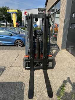 4-wiel elektrische heftrucks 2021  Toyota 8FBM20T (6)