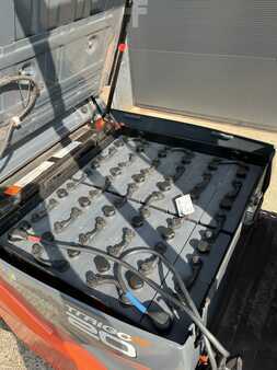 4-wiel elektrische heftrucks 2021  Toyota 8FBM20T (9)