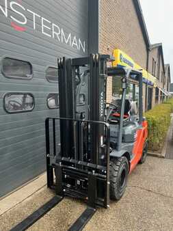 Propane Forklifts 2023  Toyota 02-8FGF25 (5) 
