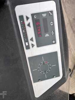 Reachtrucks 2006  OM XR16ac (9)