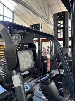 3-wiel elektrische heftrucks 2015  Toyota 8FBET20 (10)
