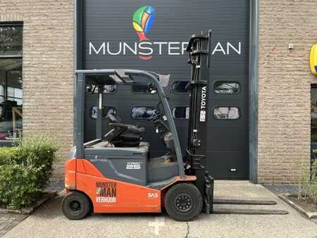 El Truck - 4-hjul 2017  Toyota 8FBMKT25 (1)