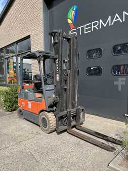 El Truck - 4-hjul - Toyota 7FBMF25 (2)