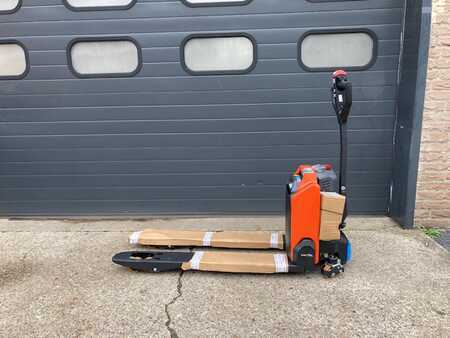 Lavansiirtovaunu 2024  Toyota LHE130 (1)