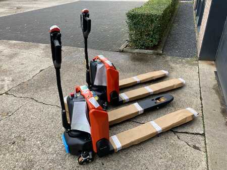 Lavansiirtovaunu 2024  Toyota LHE130 (5)