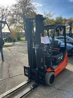 Elektromos 3 kerekű 2025  Toyota 9FBE20T (10)