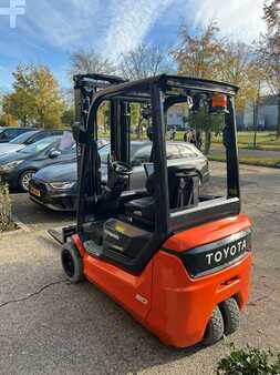 Elektromos 3 kerekű 2025  Toyota 9FBE20T (5)