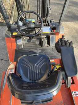 Elektromos 4 kerekű 2007  Toyota 7FBMF45 (10)