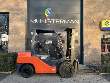 Diesel heftrucks 2015 Toyota 02-8FDJF35 (1)