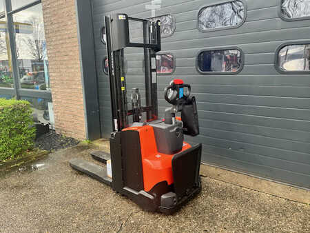 Pallestabler 2023  Toyota SWE120L (2)