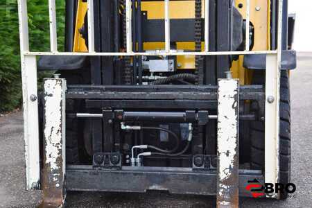 LPG Forklifts 2015  Yale GLP16VX (14)