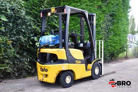 LPG Forklifts 2015  Yale GLP16VX (4)