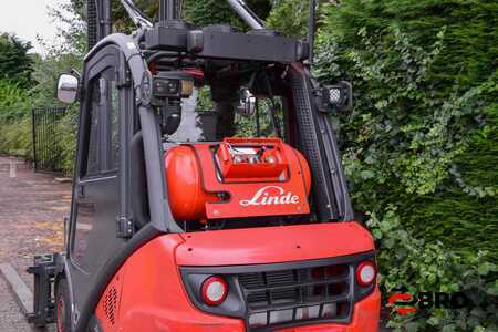Propane Forklifts 2017  Linde H25T-02 EVO (2)