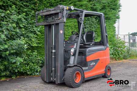 Elektromos 4 kerekű 2013  Linde E30HL-01/600 triplex (10)