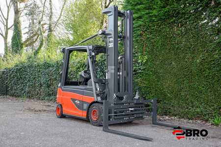 Chariot 4 roues électrique 2016  Linde E30L-01 Triplex +rotator (3)