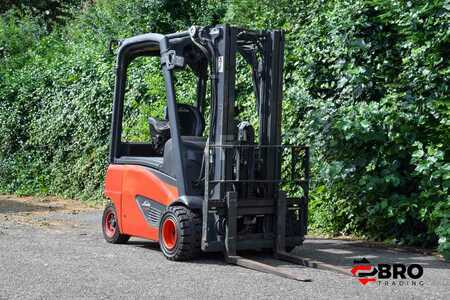 El truck - 4 hjulet 2017  Linde E16P-02 Triplex (2)