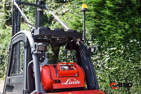 Gázüzemű targoncák 2017  Linde H25T-02 EVO (16)